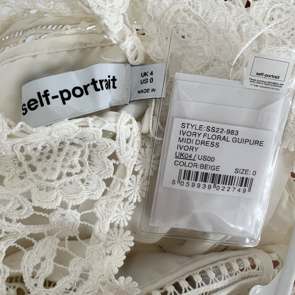 NWT Self Portrait Ivory Floral Guipure Midi Dress - US 0 - Picture 7 of 7